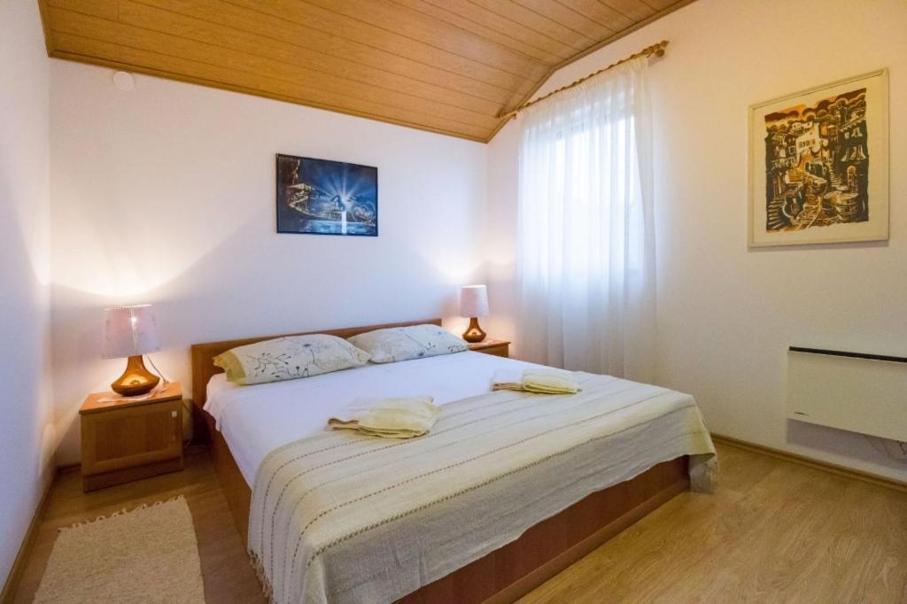 Apartments Mali Lošinj Esterno foto