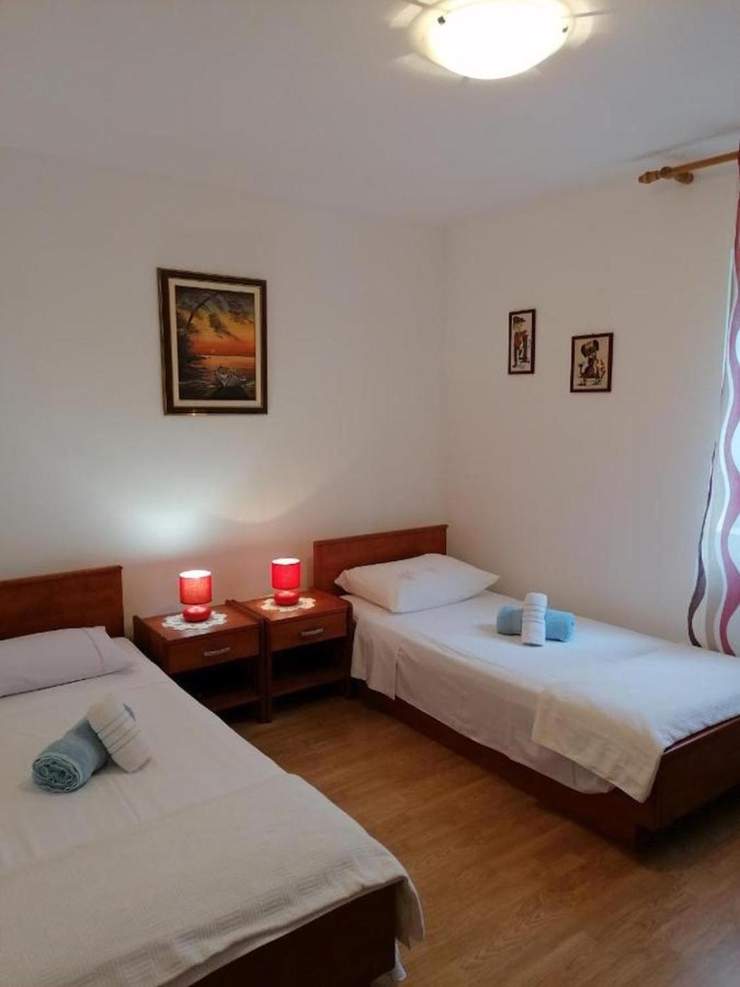 Apartments Mali Lošinj Esterno foto